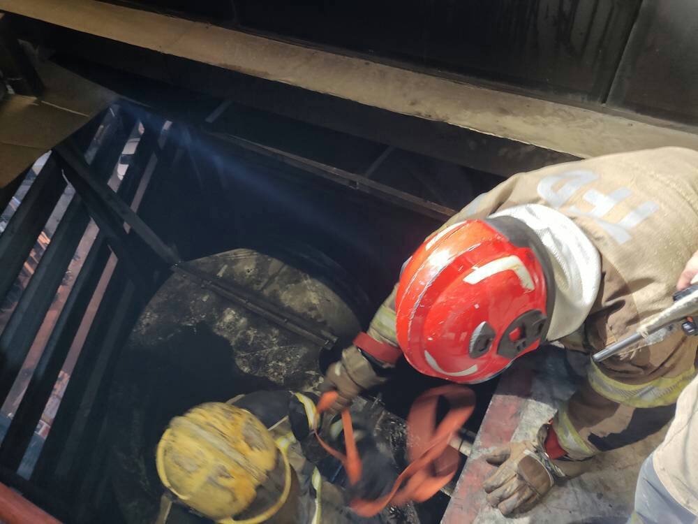 آتشسوزی مجتمع پالادیم/۱۰۰نفرنجات پیدا کردند+ عکس