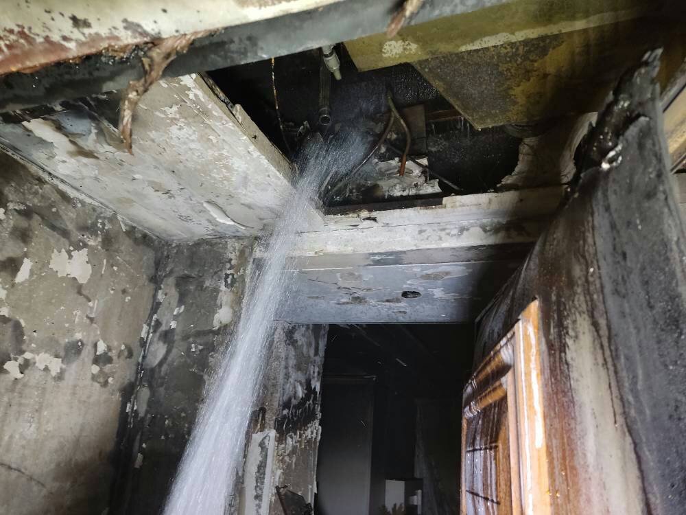 آتشسوزی مجتمع پالادیم/۱۰۰نفرنجات پیدا کردند+ عکس