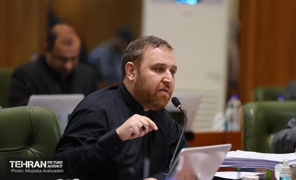 جمعآوری چهار هزار معتاد متجاهر در محله گلشن/ جان باختن ۲۴ شهروند به دلیل وجود ۱۳ دکل برق فشار قوی در خاک سفید