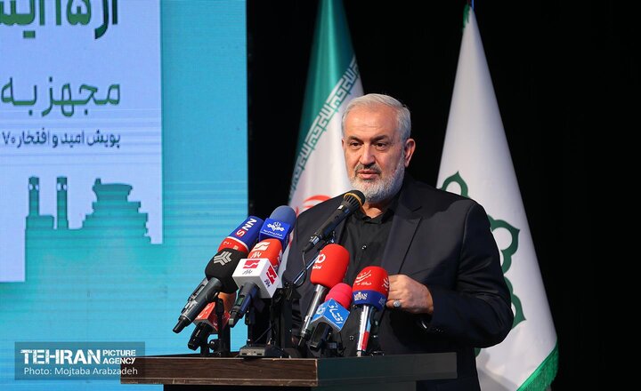فراهم شدن امکان شارژ خودرو در منزل؛ به‌زودی/ به شهردار تهران بابت دقت نظر در استفاده از خودروهای برقی تبریک می‌گویم