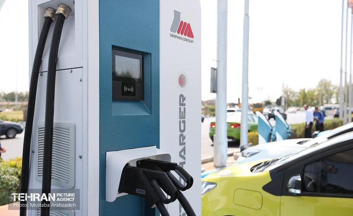 ایستگاه‌های شارژ خودروی برقی کجاست؟