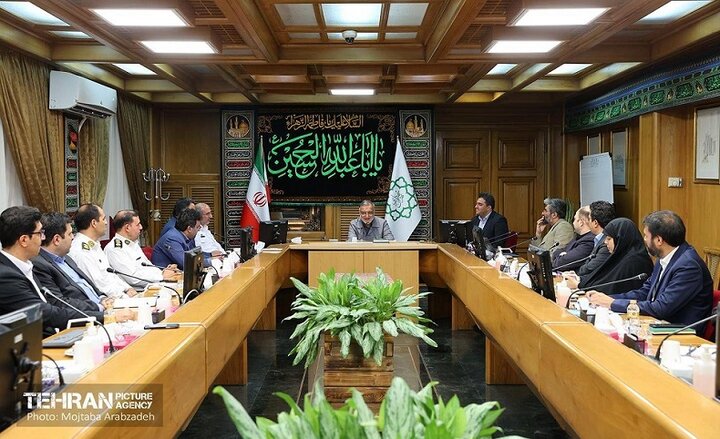از لغو مجوز تردد رایگان تاکسی‌های غیرفعال در محدوده طرح ترافیک تا  اختصاص حداقل ۲۲هزار تاکسی اینترنتی به سرویس دانش‌آموزی