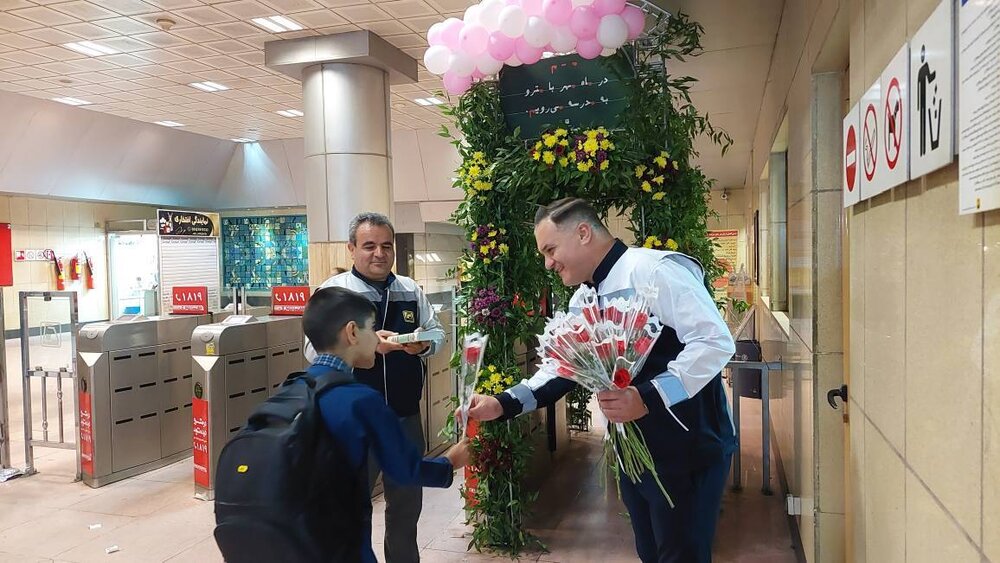 مترو به استقبال دانشآموزان پایتخت رفت