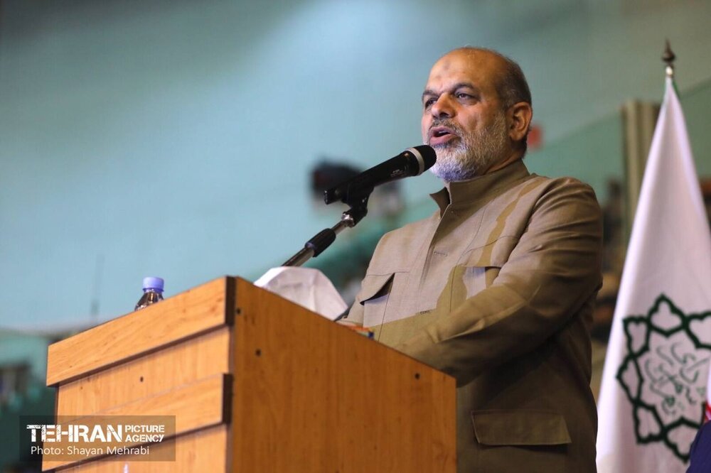 اعمال سختی شغل آتش‌نشانان را پیگیری می‌کنیم/ اقدام خلاقانه شهرداری در کلنگ‌زنی چهار هزار و ۵۰۰ واحد مسکونی برای آتش نشانان
