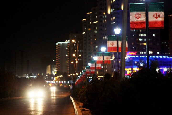 نصب ۹۰ پایه چراغ روشنایی در بلوار شهید جوزانی