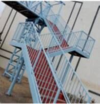 رنگ‌آمیزی پل‌های عابر پیاده بزرگراه شهید باکری