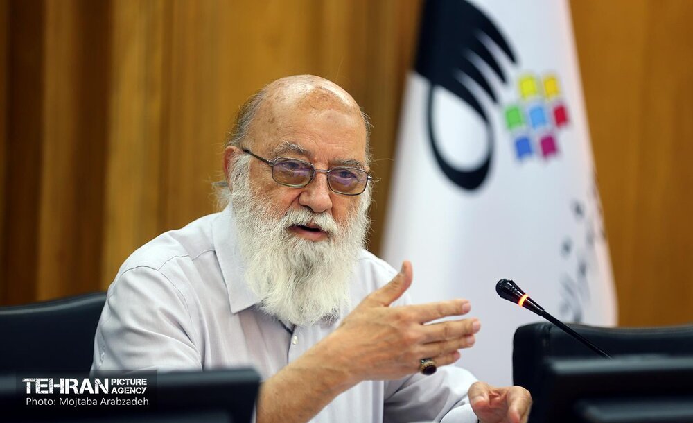 انتقاد تند چمران از وزارتخانه ای که عالم بیعمل است