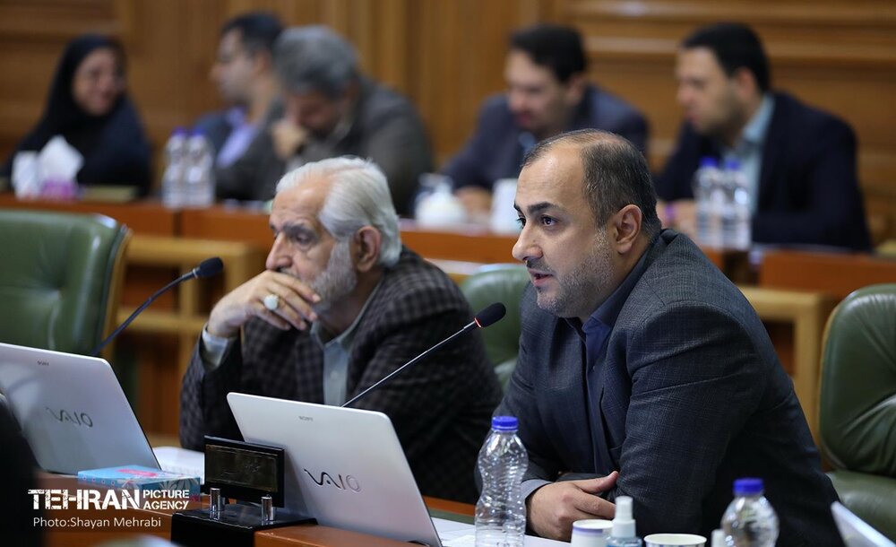 واکنش اعضای شورای شهر به تفاهم تاریخی مدیریت شهری در حوزه حمل و نقل