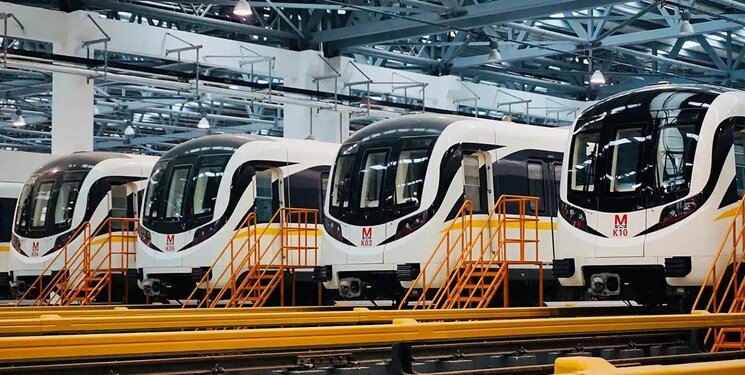 زمان انتظار مترو سواران پایتخت نصف میشود