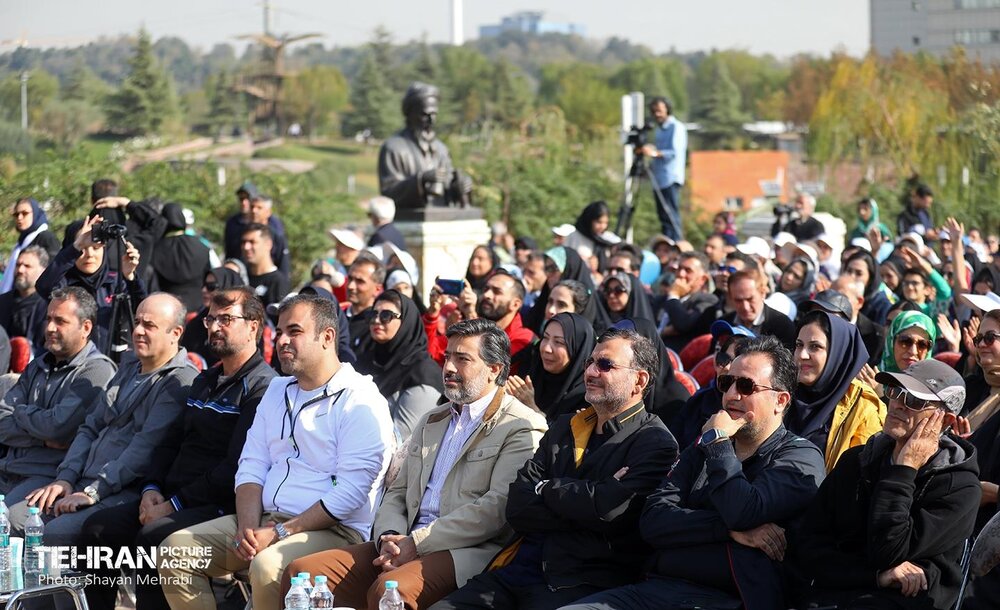 باقری: برگزاری همایش هایی چون جشنواره بهشت تحرک و پویایی کارکنان را به دنبال دارد/ حجازی: انعقا تفاهم نامه مشترک با فدراسیون ورزش های همگانی؛ به زودی