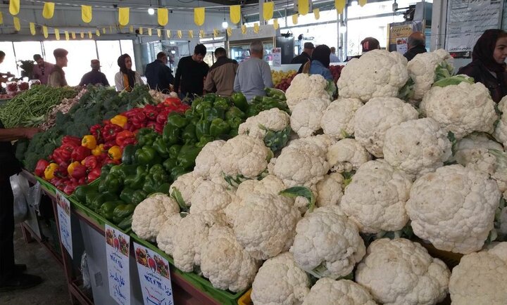 قیمت انواع سبزیجات و میوه در میادین و بازارهای میوه و تره‌بار اعلام شد