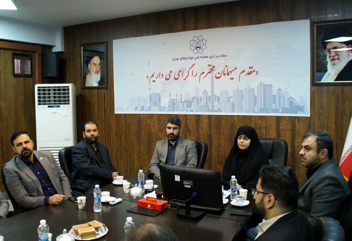 نشست بسیجیان ستاد معاینه فنی خودروهای تهران برگزار شد