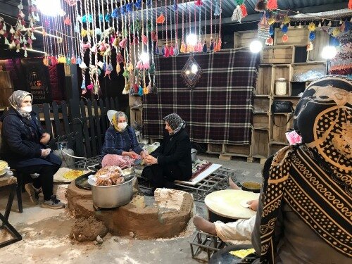 برپایی بازارچه کارآفرینی در منطقه ۹