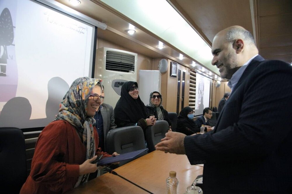 افراد دارای معلولیت مطالبات خود را در سامانه«من شهردارم»ثبت کنند/ آمادگی کامل شهرداری در انجام وظایف در حوزه معلولین