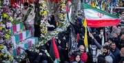 بدرقه ۱۱۰ شهید گمنام توسط مردم تهران تا معراج شهدا