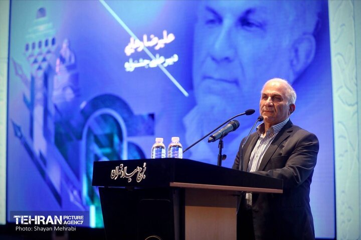 جشنواره پژوهش و نوآوری فرصتی مغتنم برای ایجاد ارتباط بین جامعه نخبگانی متخصص و مدیریت شهری است