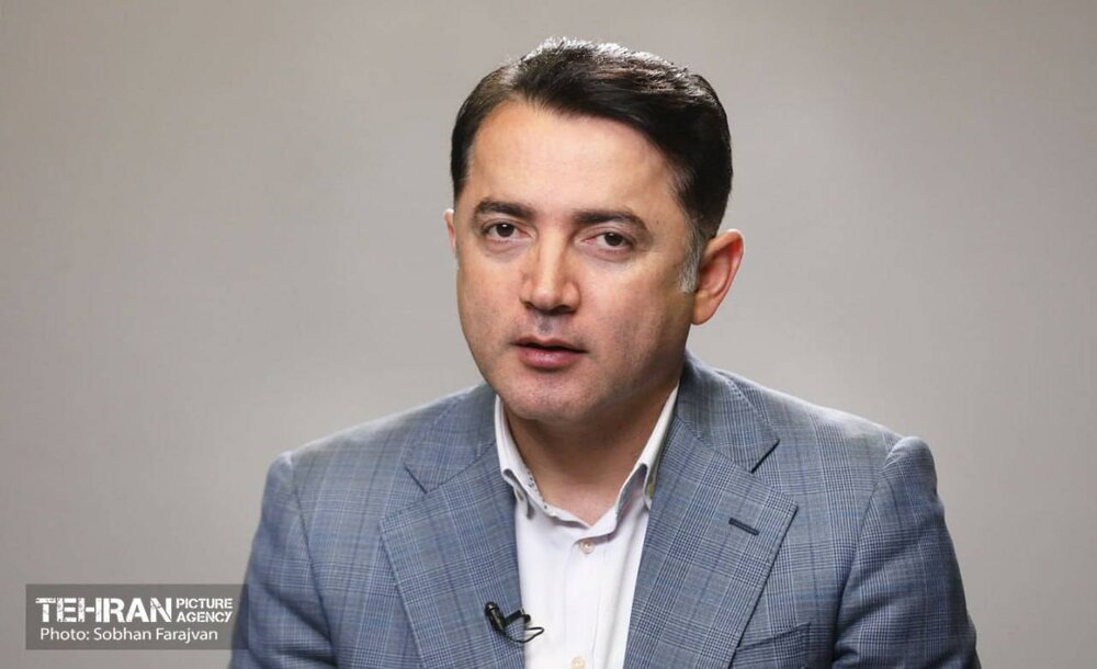 امانی: در ده ونک ۱۲.۵ هکتار بافت فرسوده وجود دارد/ هدایت: دفتر توسعهگری در ده ونک مستقر میشود تا با کمک ۱۷ شرکت مشکلات را رفع کنیم