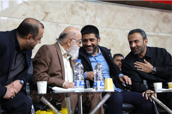 از دومین پایگاه قهرمانی کشتی استان تهران در منطقه ۱۸ رونمایی شد 