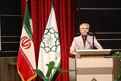 امام خمینی (ره) جایگاه واقعی زن را در عصر معاصر تبیین کرد
