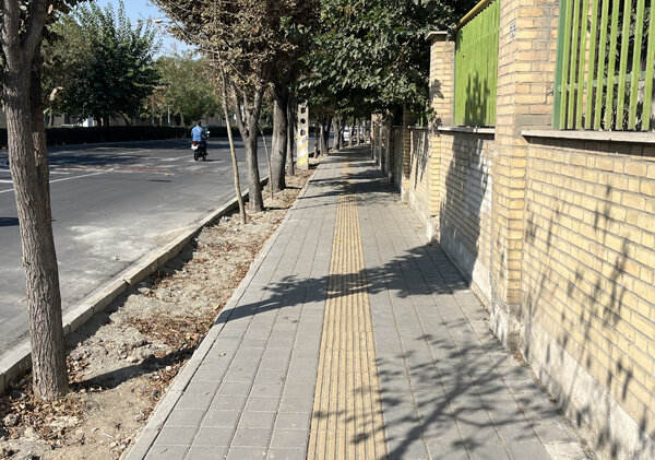 اجرای ۴۳۰۰ متر مناسب‌سازی برای بهبود تردد شهروندان کم‌توان 
