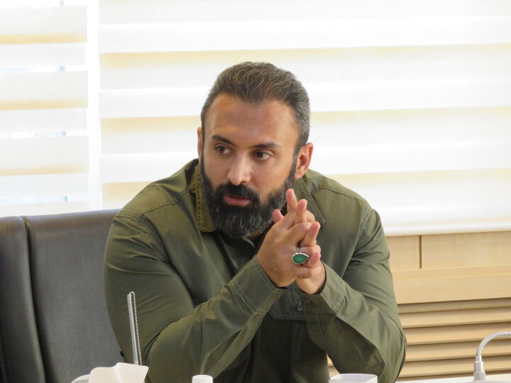 پخش بیش از ۷۰ هزار تن آسفالت در سطح معابر و مراکز آموزشی