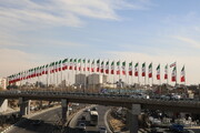 اهتزاز 20 هزار متر پرچم ایران در منطقه ۱۹