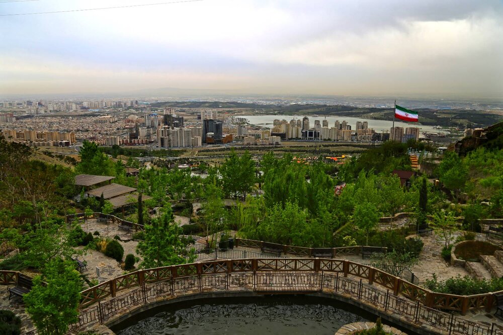 نقشه گردشگری تهران چهارزبانه شد
