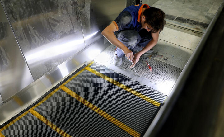 ثبت بیش از ۱۵ هزار نفرساعت کار در ماه برای روشن بودن پله‌برقی‌های مترو