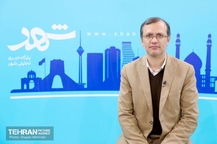 تا مشکل مالکیت در محله فرحزاد تعیین تکلیف نشود، نمی‌توان معابر را اصلاح کرد/ بهسازی میدان فرحزاد و خیابان امامزاده داوود در دست اقدام 