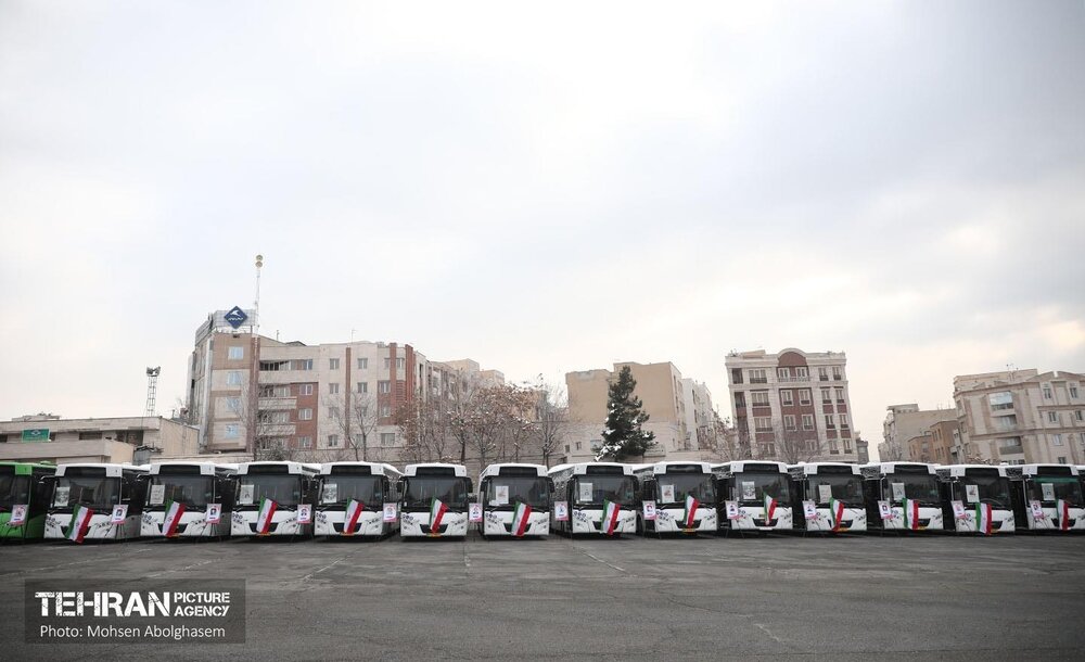 پیشبینی ۳۳۴ دستگاه اتوبوس برای خدماترسانی به مردم در روز انتخابات
