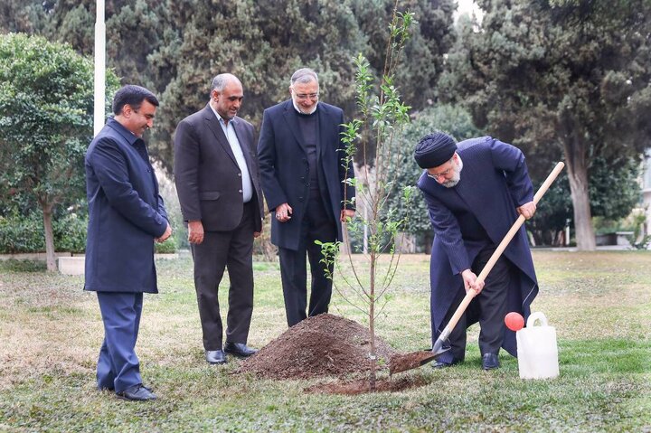 رئیس‌جمهور: شهرداری تهران اقدامات خوبی را برای تکمیل کمربند سبز پایتخت انجام داده است