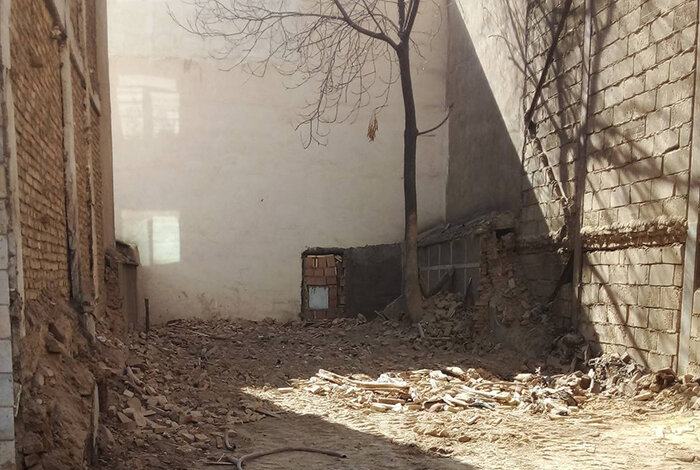 تخریب ملک شهرداری منطقه ۱۱ در محله قلمستان