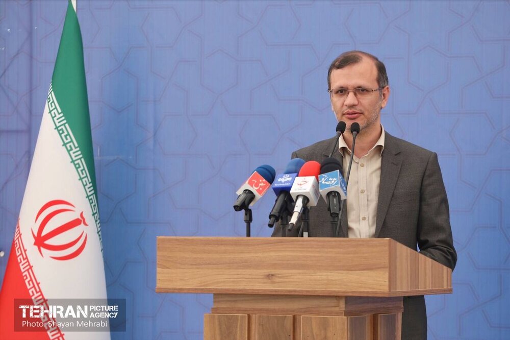 بهرهبرداری از پروژههای خدمات شهری و محیطزیستی در منطقه ۲ تهران/ صالحی: قابلیت احداث مزرعه خورشیدی در منطقه ۲ وجود دارد