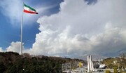 بزرگترین پرچم جمهوری اسلامی در اراضی عباس‌آباد به اهتزاز درآمد/ حجازی: پرچم تجسم هویت ملی ایرانی‌ها است