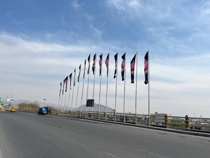 معابر سطح منطقه ۱۶ سیاه‌پوش شد