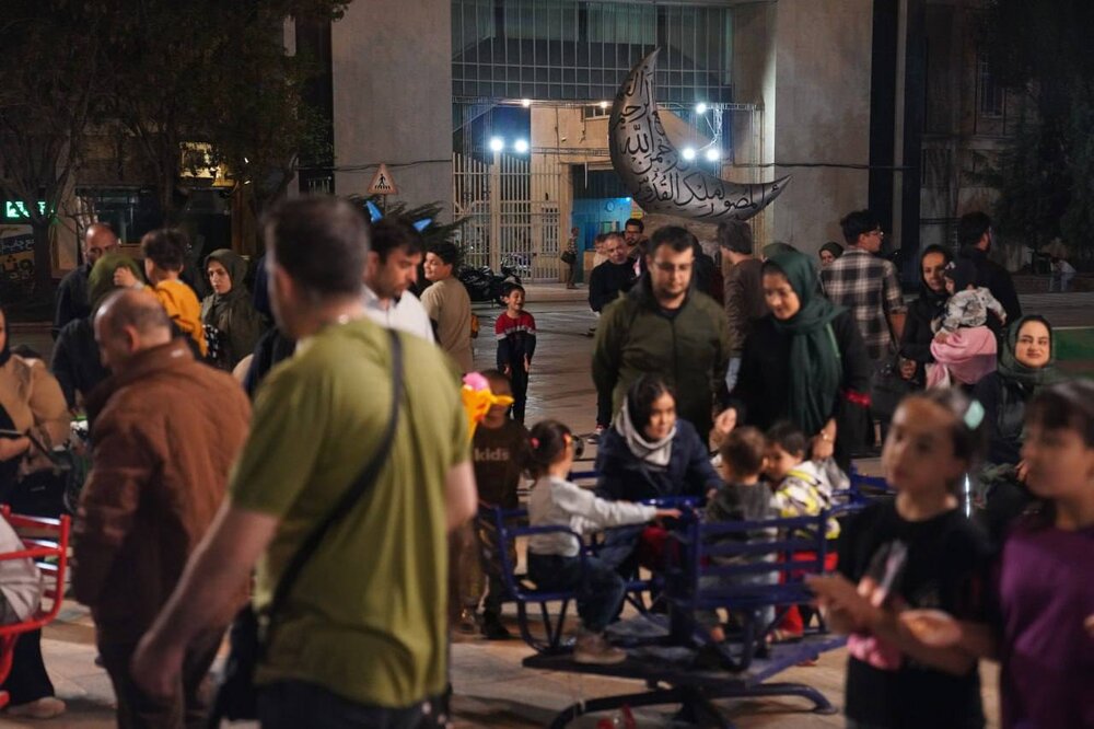 ویژهبرنامههای جشنواره شهر شهدا تا عید سعید فطر ادامه دارد