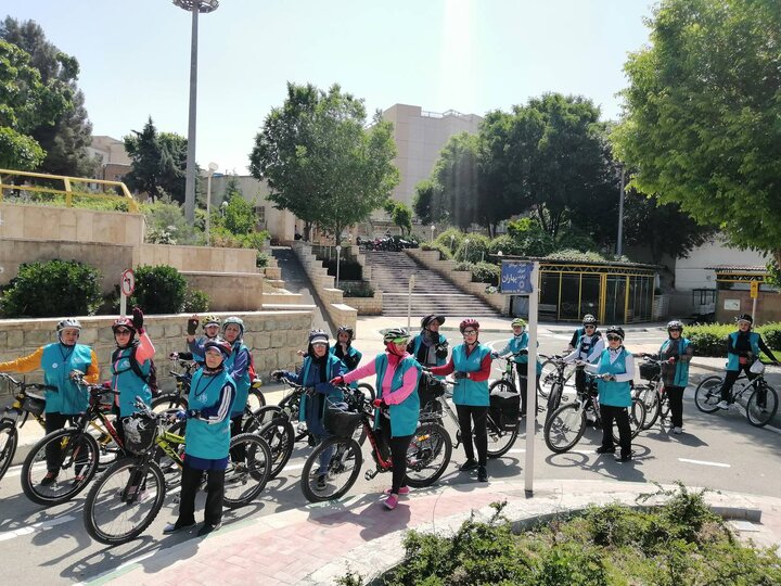برگزاری کارگاه آموزشی عبور و مرور ایمن ویژه دوچرخه‌سواران تهران در منطقه ۱۲