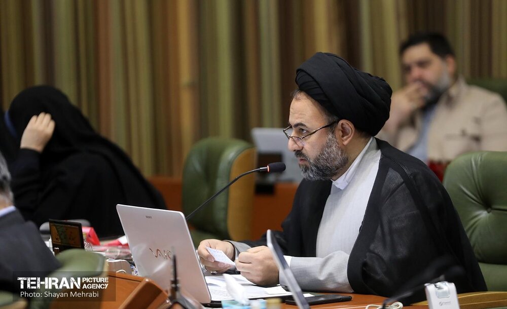 ۵۰۰ تاکسیران به ناوگان تاکسیرانی پایتخت اضافه می شود/ صدور مجوز واگذاری تاکسی برقی به متقاضیان جدید