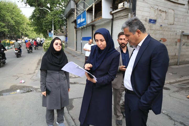 توسعه پارکینگ‌ در منطقه راهکار کاهش مشکلات ترافیکی است