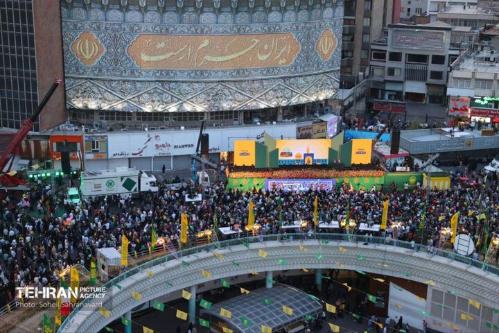 بزرگترین جشن تولد حضرت رضا(ع) در تهران برگزار شد