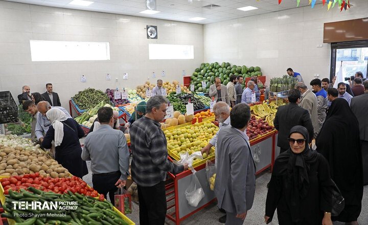 اصلاح نرخ بهره‌برداری از غرف میادین میوه و تره‌بار منتفی شد