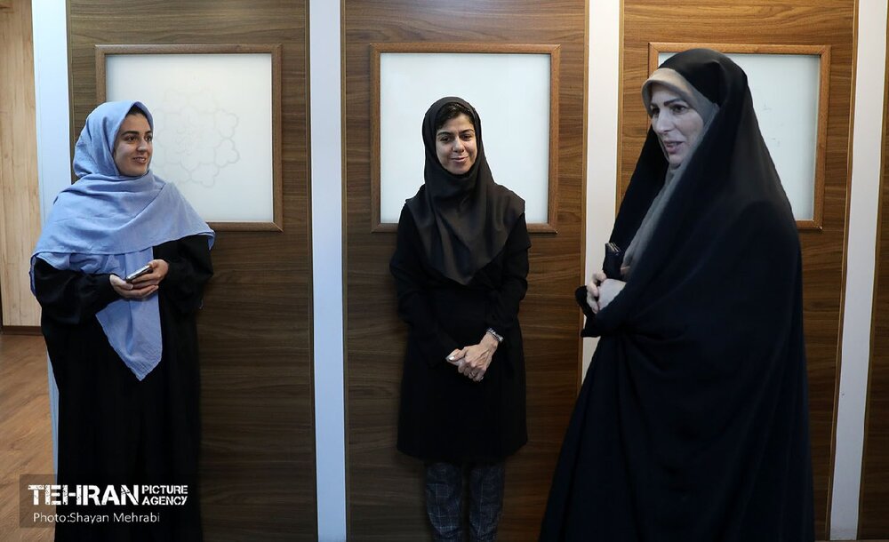 بازدید اردبیلی از مرکز ارتباطات و امور بینالملل شهرداری تهران