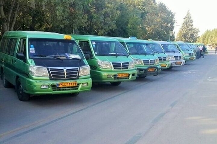 استقرار و تامین ۳۰ دستگاه تاکسی ون منطقه ۱۲ برای شرکت در مراسم تشییع رئیس جمهور شهید و همراهانش