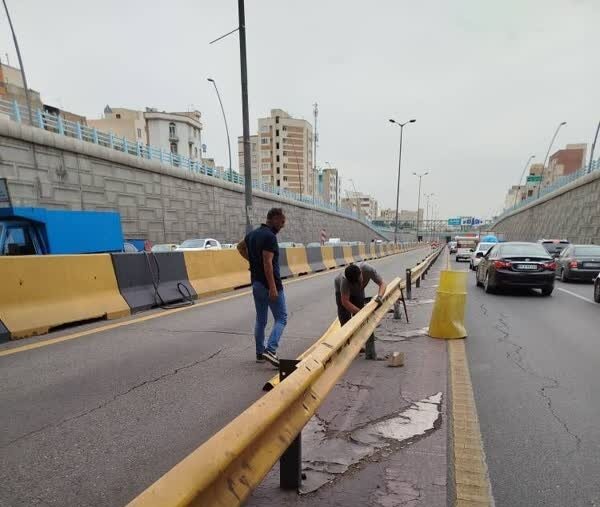 تعمیر و نصب گاردریل‌های بزرگراه‌های منطقه۱۳