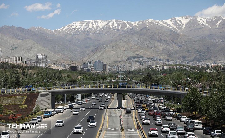 کاهش ۱۴۰ کیلومتری پیمایش اضافی شهروندان تهرانی/ مطالعات و طراحی ۸۰ تقاطع به اتمام رسیده است