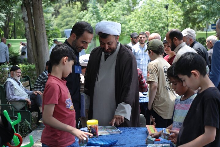 برپایی برنامه های فرهنگی منطقه ۹ در نماز جمعه تهران