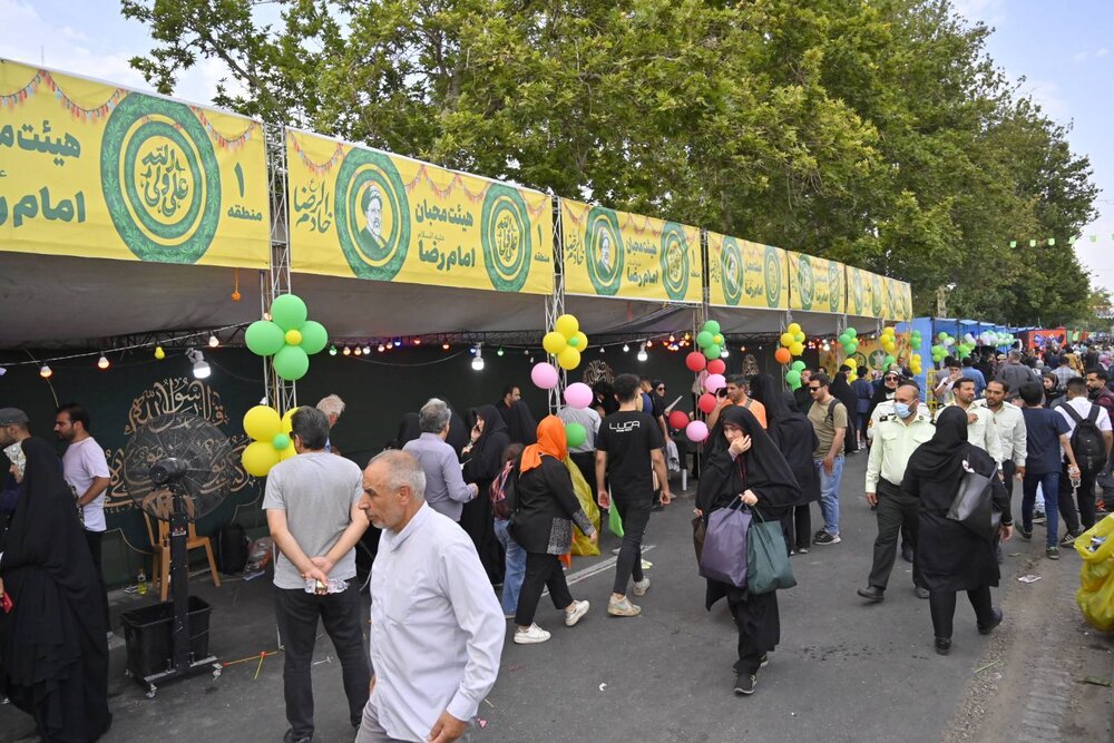 شهرداریهای مناطق مختلف تهران برای برگزاری جشن غدیر چه اقداماتی انجام دادند؟