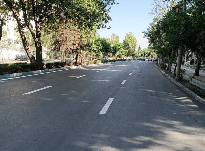 ایمن‌سازی بلوار امام رضا (ع) با اجرای بیش از ۵ هزار متر طول خط‌کشی

