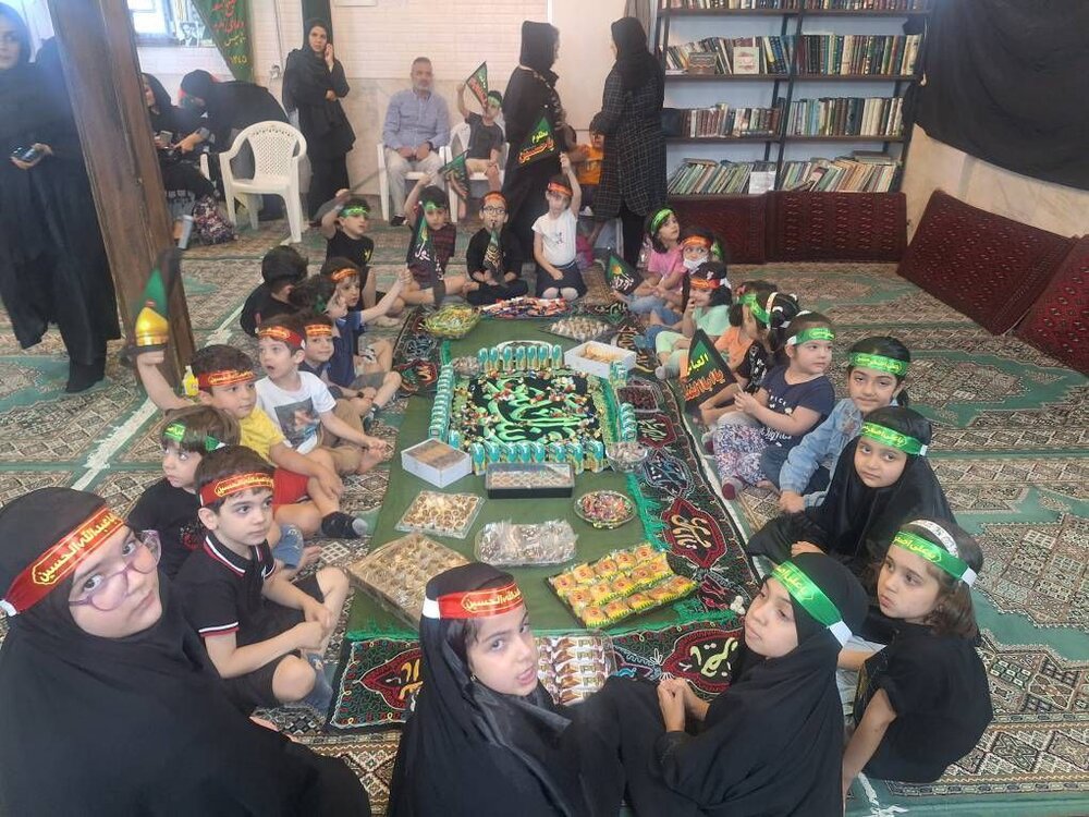 سوگوارههای حسینی در محلات شمال تهران اجرا شد