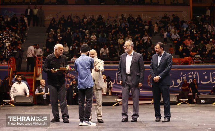 زاکانی: در مدیریت شهری ششم توجه به روح و جسم تهران یک اصل اساسی است زاکانی: در مدیریت شهری ششم توجه به روح و جسم تهران یک اصل اساسی است